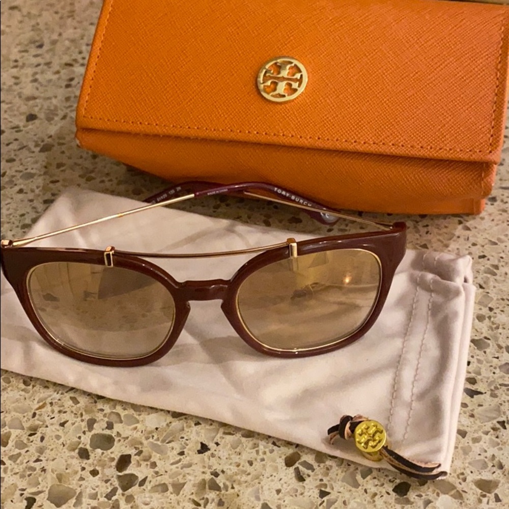 Authentic Tory Burch gold mirrored sunglasses